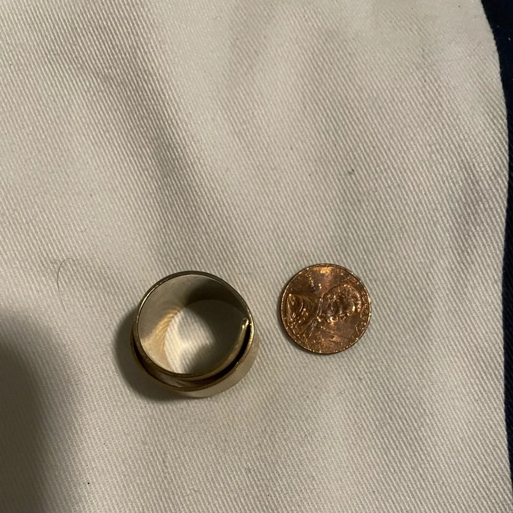 FASHION RING - Picture 3 of 4